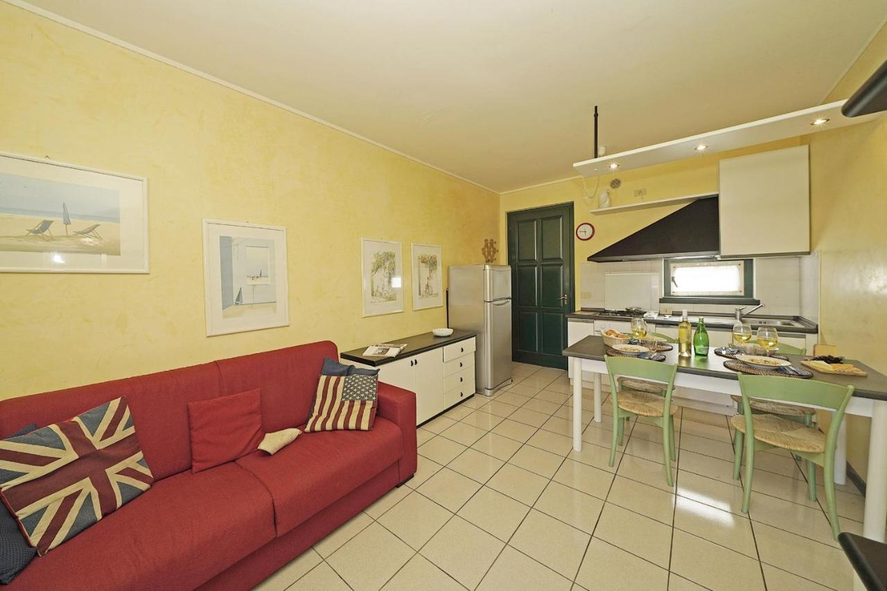 Il Porticciolo P1-12 By Wonderful Italy Apartamento Sirmione Exterior foto