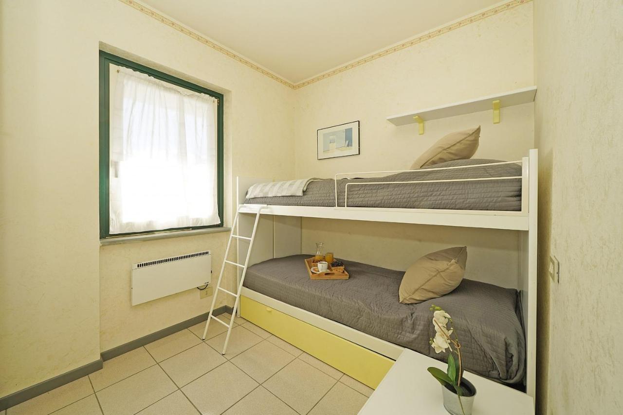 Il Porticciolo P1-12 By Wonderful Italy Apartamento Sirmione Exterior foto